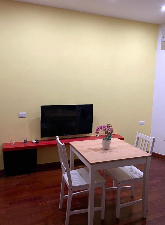 Piazza Del Gesu Apartment Napoli Bagian luar foto